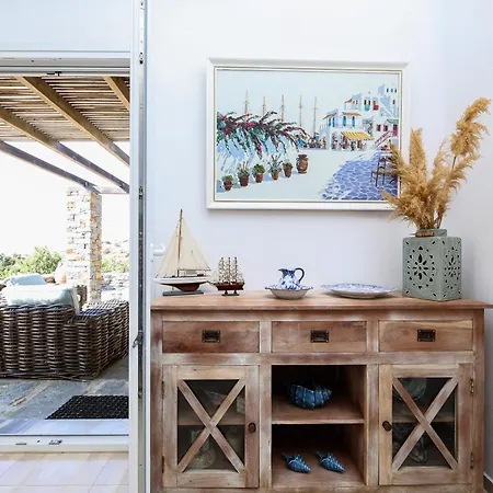 Cycladic With Sea View! Villa Ioulis