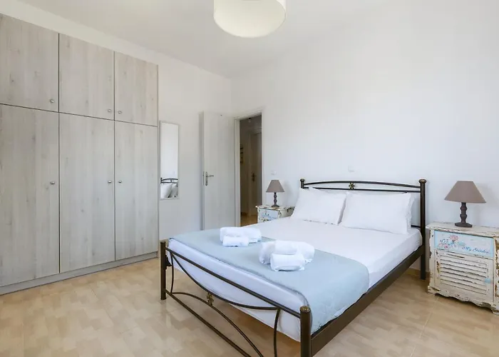 Villa Cycladic With Sea View!