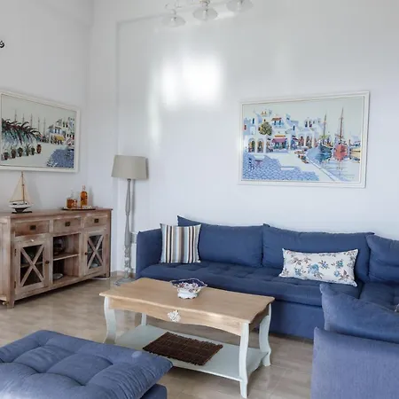 Cycladic With Sea View! Villa Ioulis