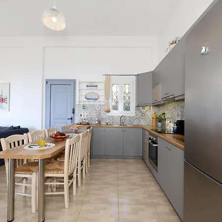 Cycladic With Sea View! Villa