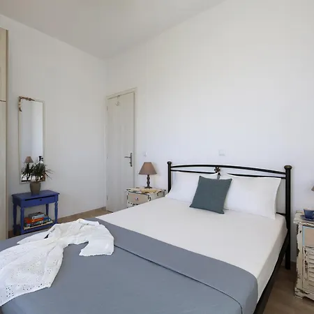 Cycladic With Sea View! Villa Ioulis