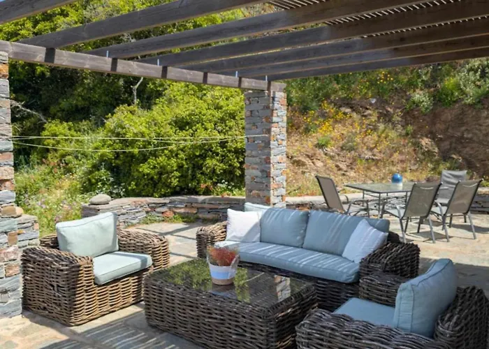 Cycladic With Sea View! Villa Ioulis