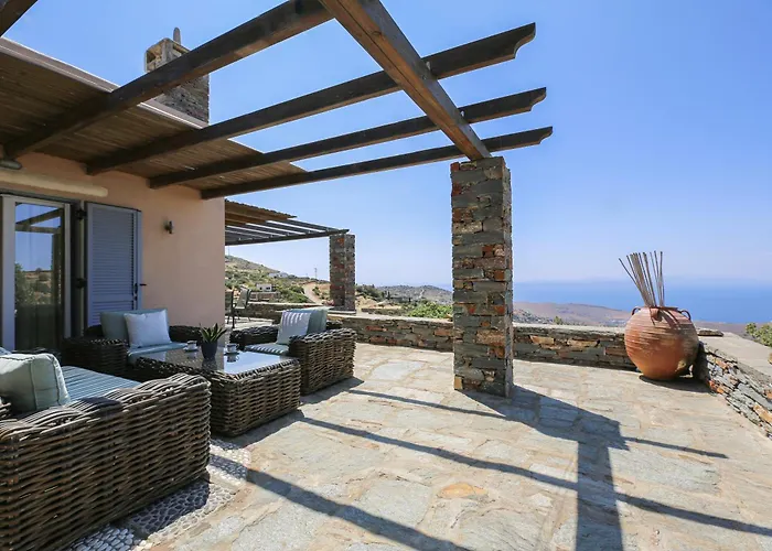 Cycladic With Sea View! Villa Ioulis